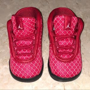 Jordan Horizon BT - Size 4C